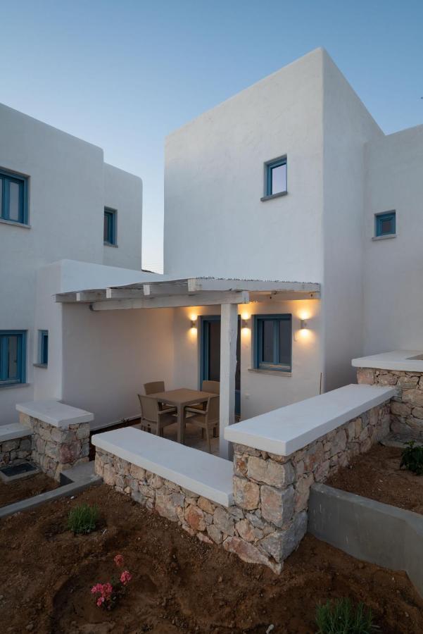 Camvillia Donoussa Village Suites Exterior photo